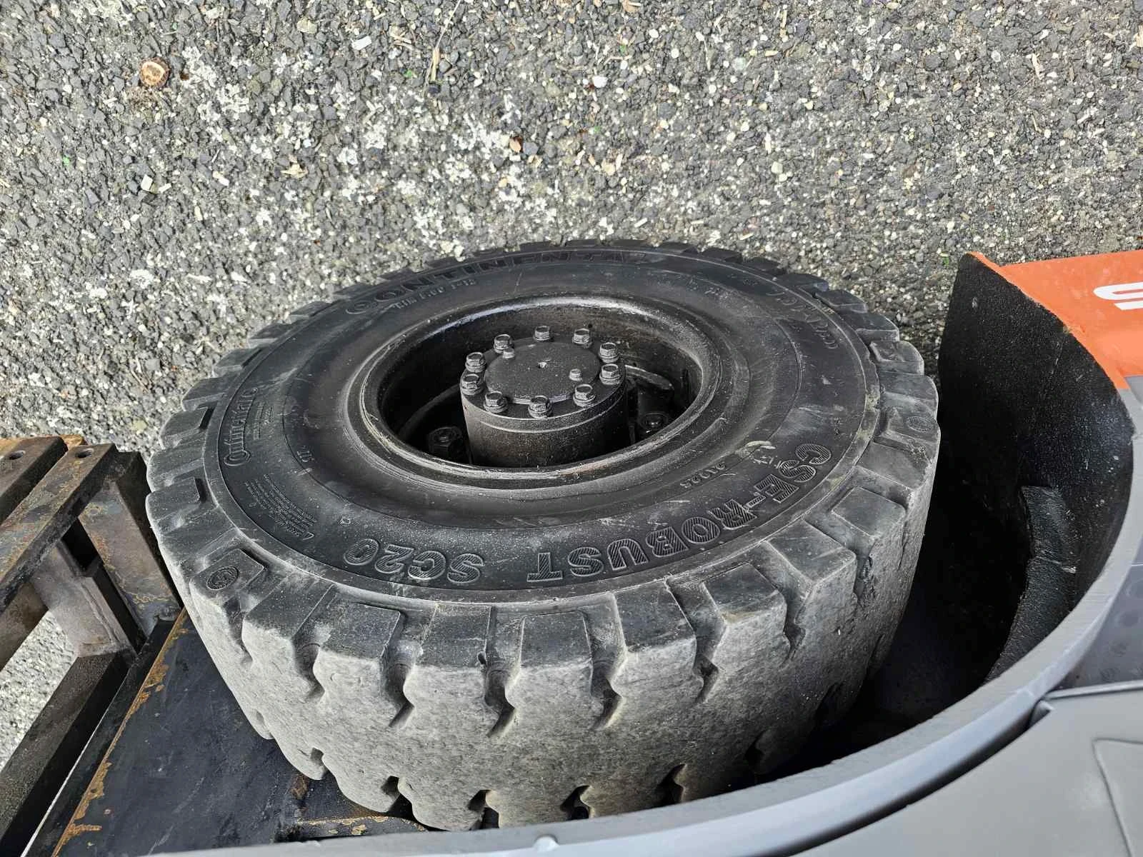 ������� Toyota SAS 25 | Mobile.bg � ����������� 16