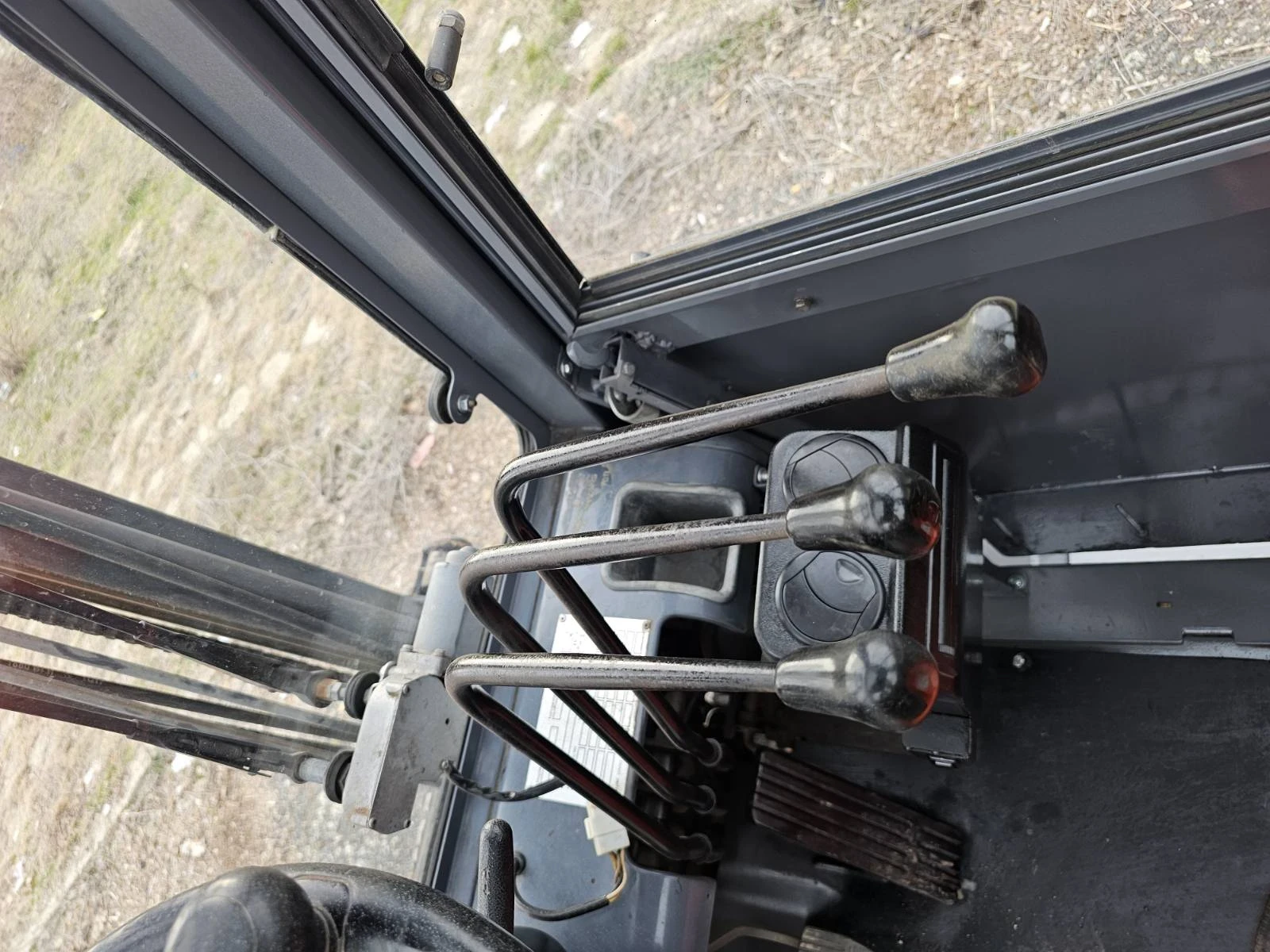 ������� Toyota SAS 25 | Mobile.bg � ����������� 12