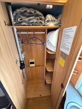 Каравана Dethleffs Camper Форцелт, Газов бойлер, мувър и други, снимка 11