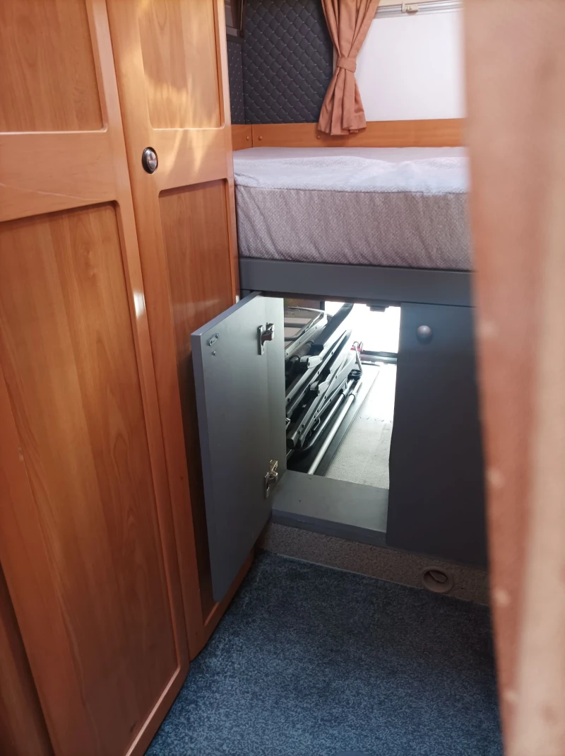 Кемпер HYMER / ERIBA 644, снимка 13 - Каравани и кемпери - 46694643