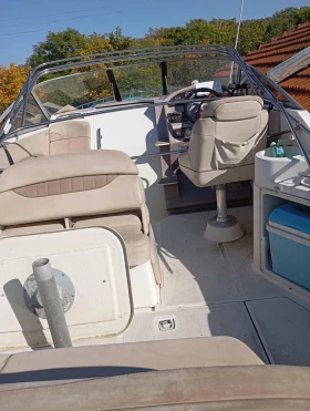 Моторна яхта Regal 2765 - изображение 1