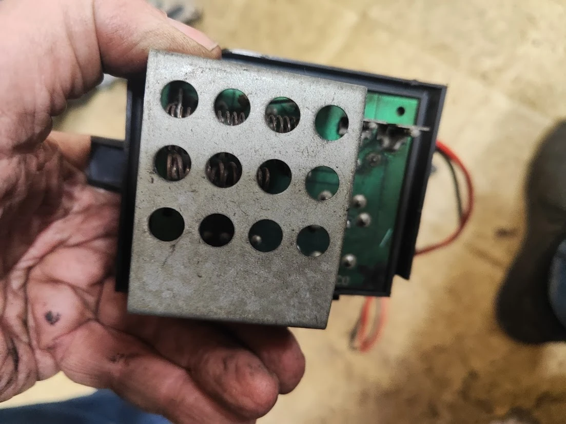 Ремонт мост Renault LAGUNA (1993-) седалки салон 30 евро 0884333269 на части, двигател, скорости, снимка 9 - Части - 41991845