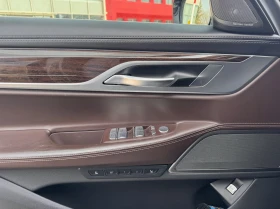 BMW 750 xDrive, снимка 16