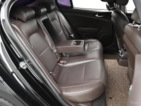 Kia Stinger * ПАНО* KEYLESS* Camera* ПОДГРЕВ* , снимка 11