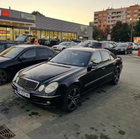 Mercedes-Benz E 320, снимка 1