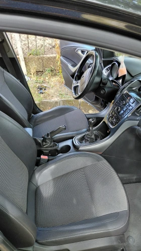 Opel Astra Notchback, снимка 8