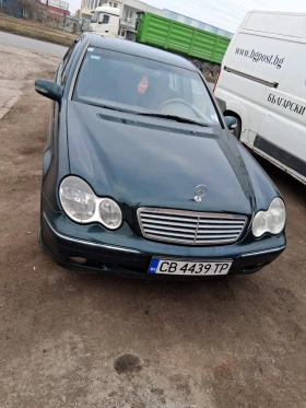 Mercedes-Benz C 200, снимка 4