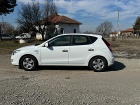 Hyundai I30 1.6D, 90кс, Отличен , снимка 8