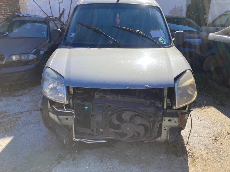 Peugeot Partner 1.6 HDI, снимка 4 - Автомобили и джипове - 41858297