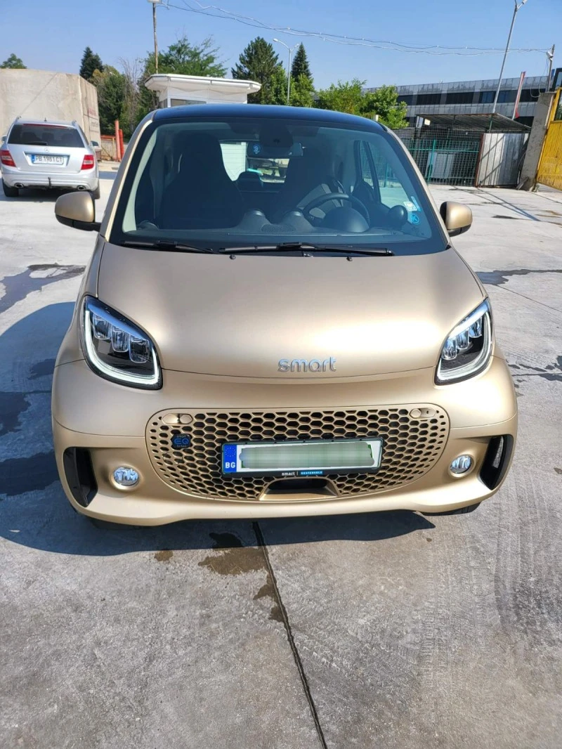 Smart Fortwo, снимка 2 - Автомобили и джипове - 46290349