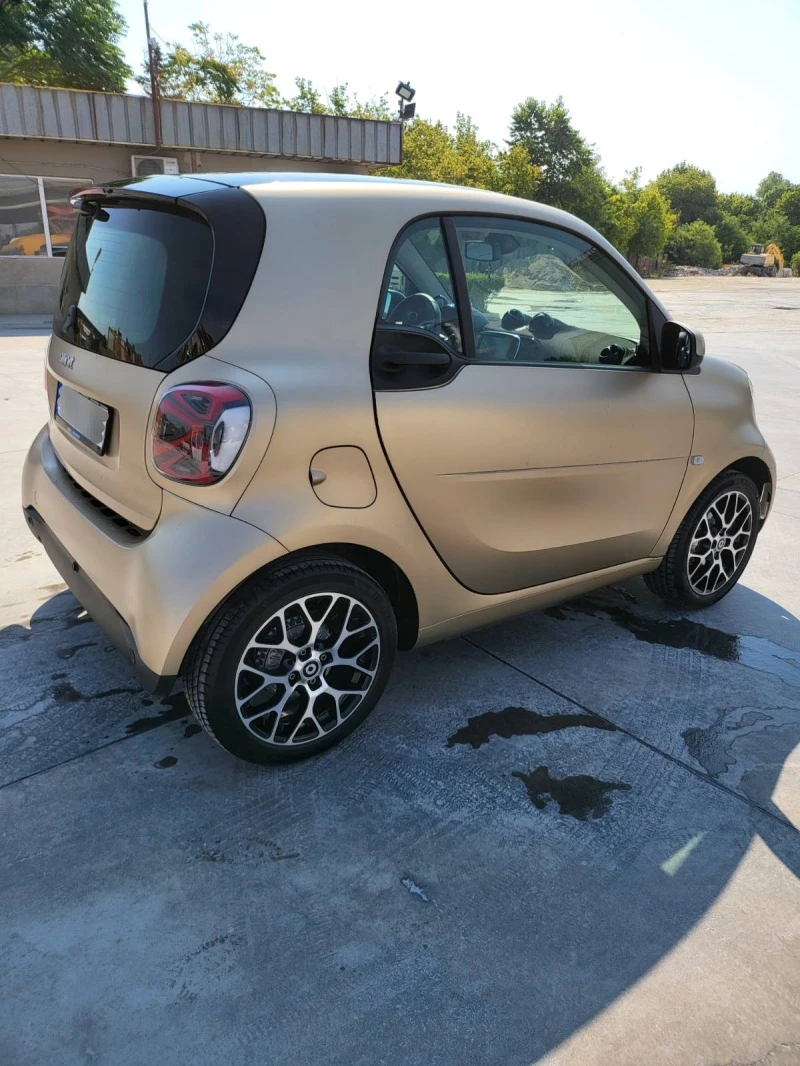 Smart Fortwo, снимка 4 - Автомобили и джипове - 46290349