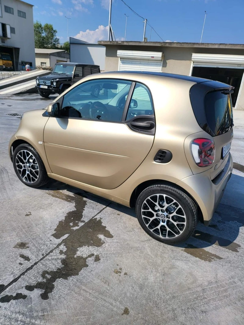 Smart Fortwo, снимка 5 - Автомобили и джипове - 46290349