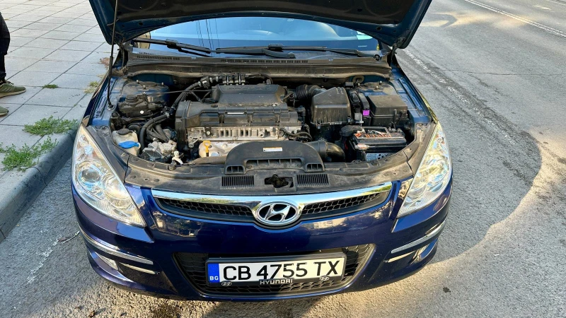 Hyundai I30, снимка 10 - Автомобили и джипове - 47492951