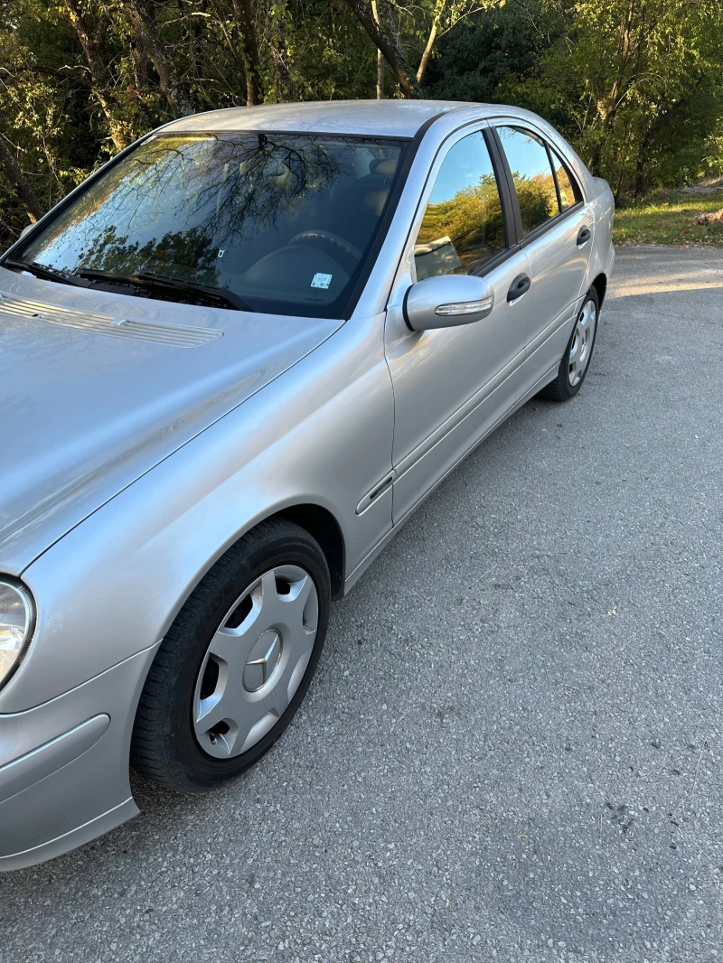 Mercedes-Benz C 200 CDI, снимка 3 - Автомобили и джипове - 47872370