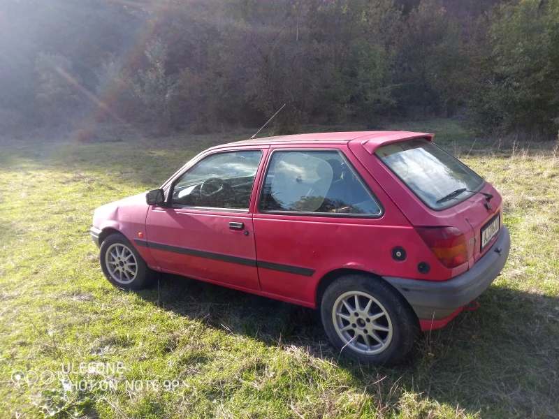 Ford Fiesta 1.3 газ-бензин , снимка 12 - Автомобили и джипове - 48035799