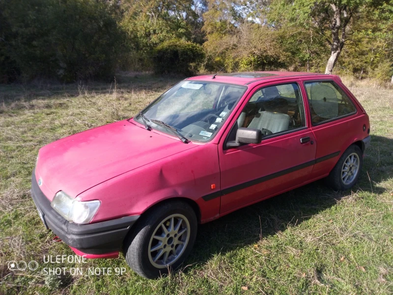 Ford Fiesta 1.3 газ-бензин , снимка 10 - Автомобили и джипове - 48035799