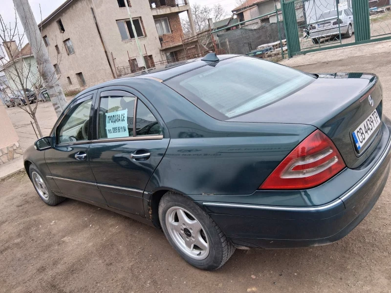 Mercedes-Benz C 200, снимка 5 - Автомобили и джипове - 48997356