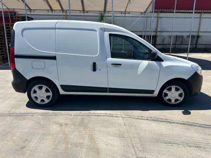 Dacia Dokker 1.5dci 2 бр налични, снимка 13 - Автомобили и джипове - 52695183