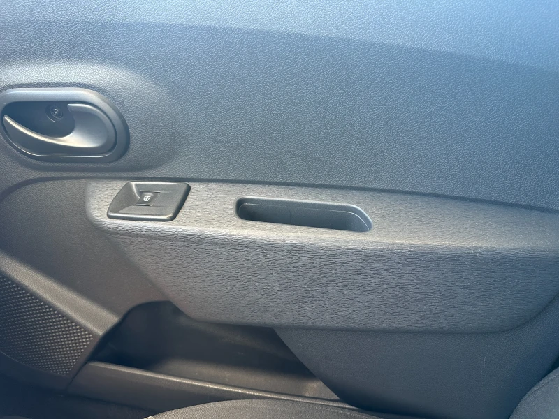 Dacia Dokker 1.5dci 2 бр налични, снимка 8 - Автомобили и джипове - 52695183