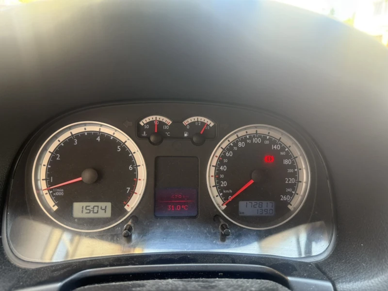 VW Bora, снимка 9 - Автомобили и джипове - 52563168