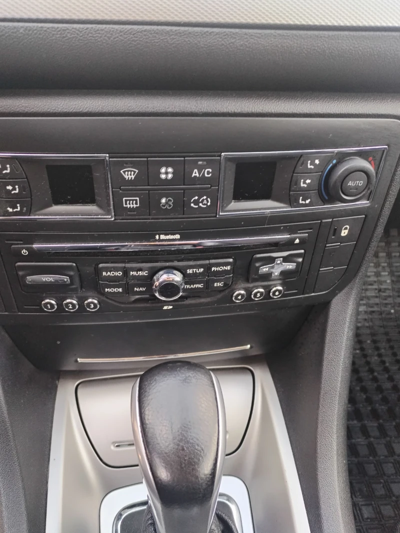 Citroen C5 2.0 HDI Exclusive , снимка 13 - Автомобили и джипове - 52300766