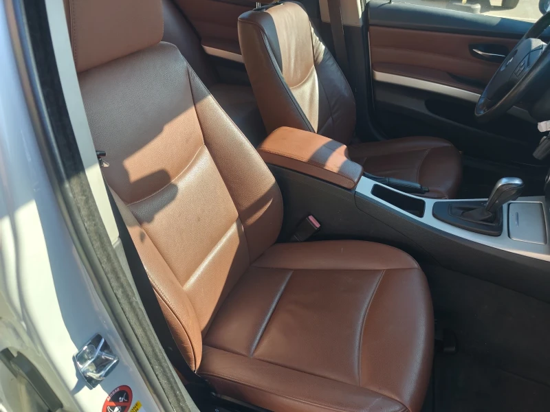 BMW 320 2.0d automatic , снимка 9 - Автомобили и джипове - 52425759