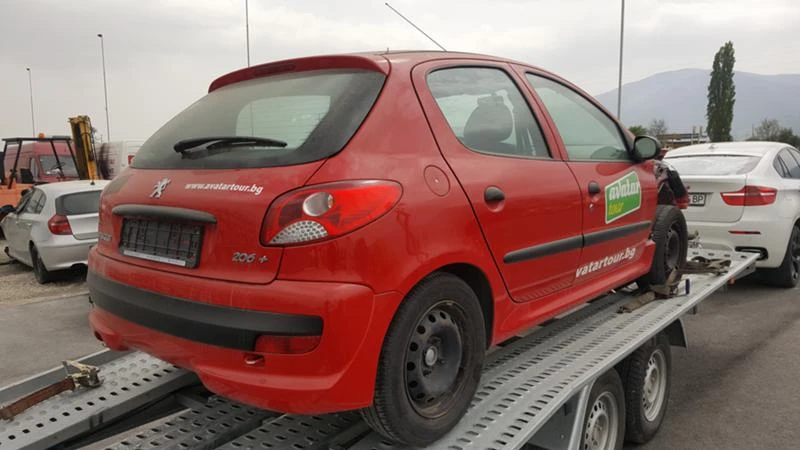 Peugeot 206 -НА ЧАСТИ, снимка 5 - Автомобили и джипове - 14252453