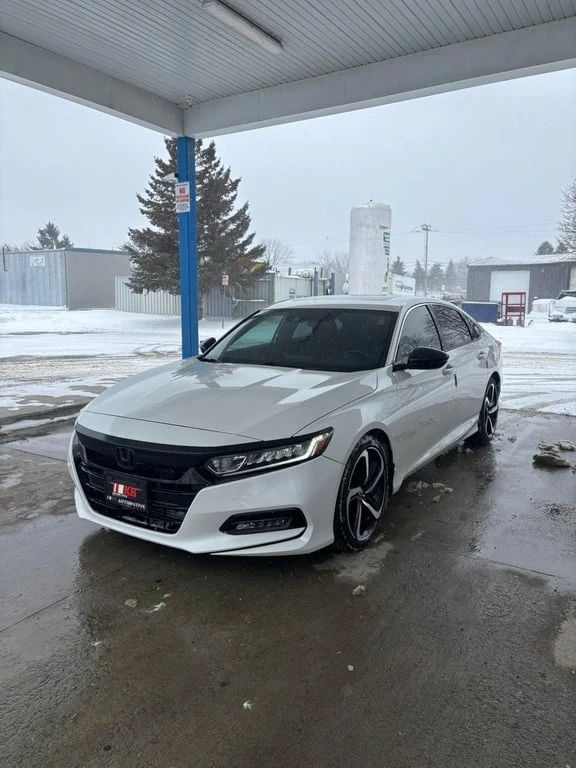 Honda Accord * Sport * CARFAX * БЕЗ ПЪРВОНАЧАЛНА ВНОСКА, снимка 9 - Автомобили и джипове - 52943527
