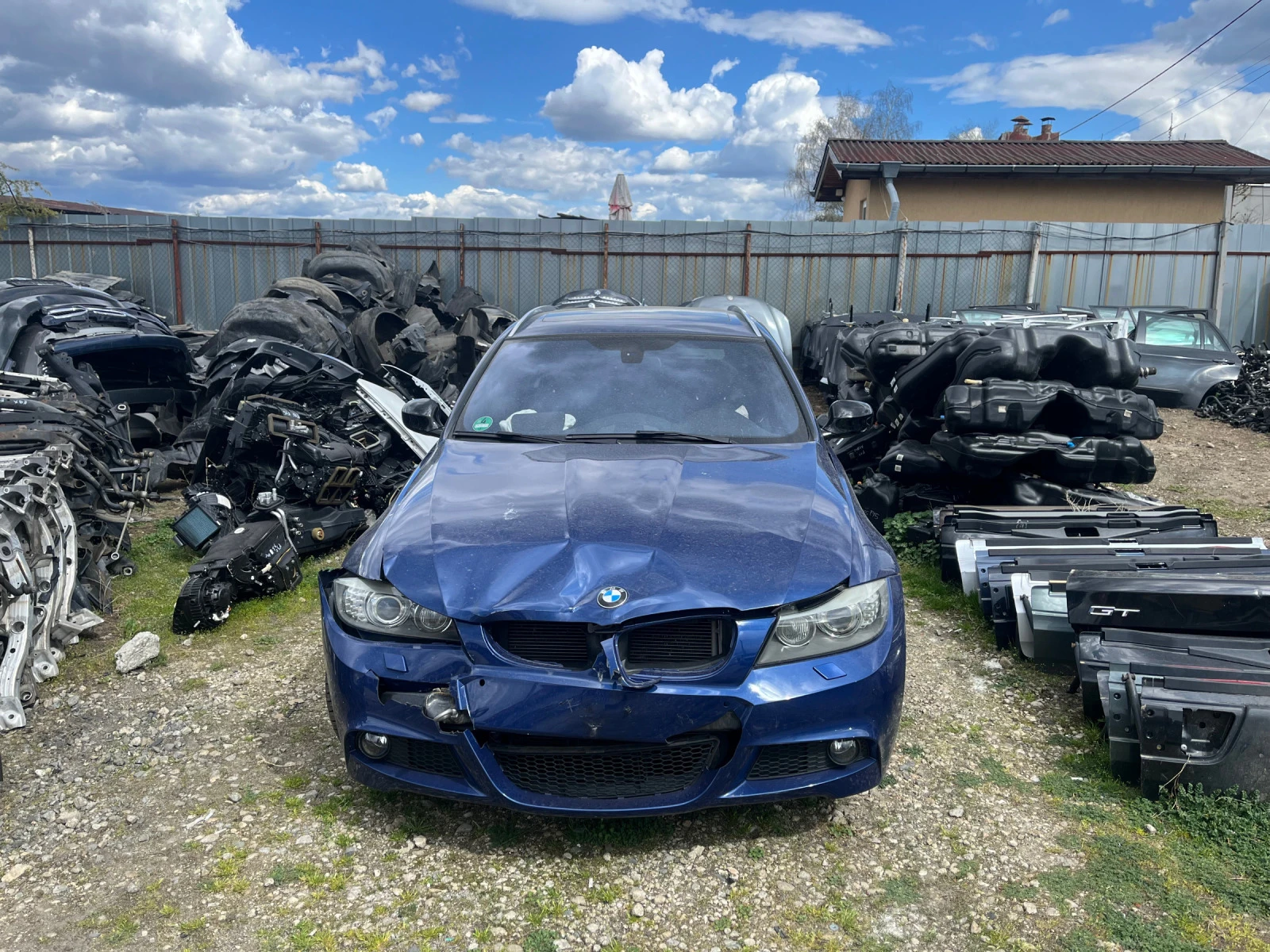 BMW 325 Bmw e91 325xi 218 N53 НА ЧАСТИ, снимка 1