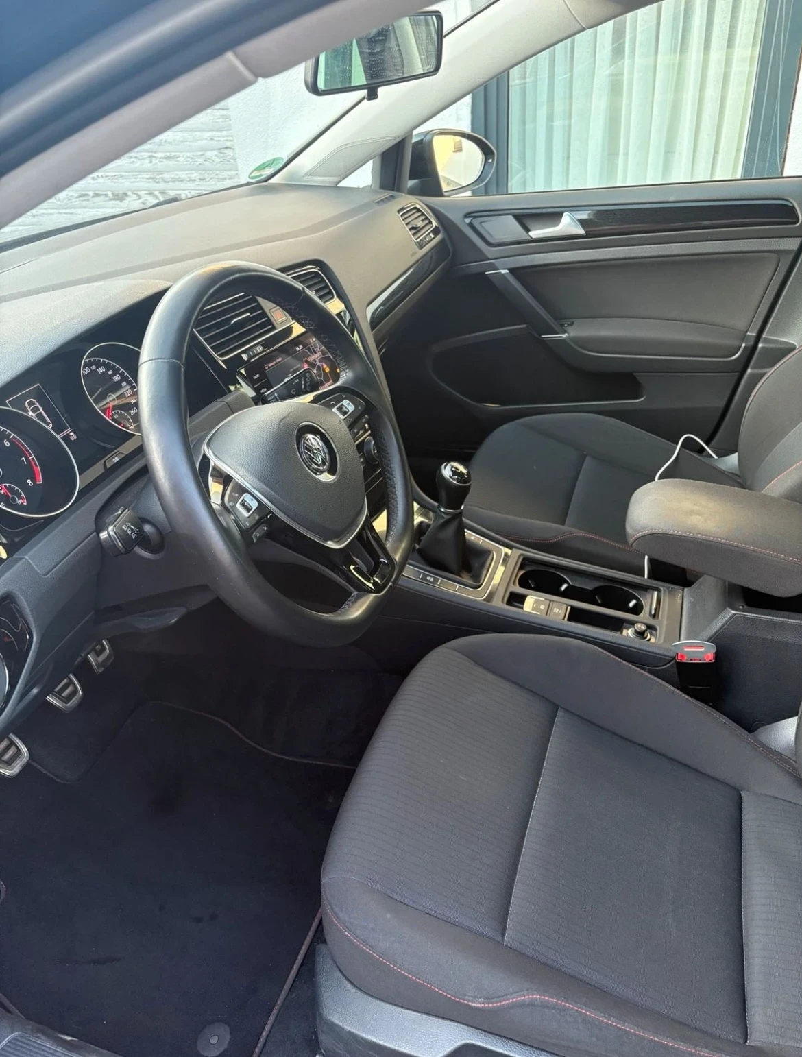 VW Golf 1.5 TSI - изображение 3