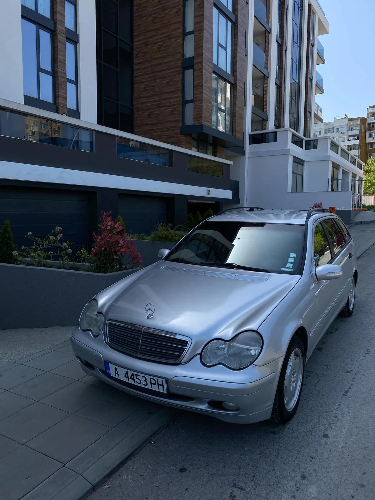Mercedes-Benz C 200  - изображение 2
