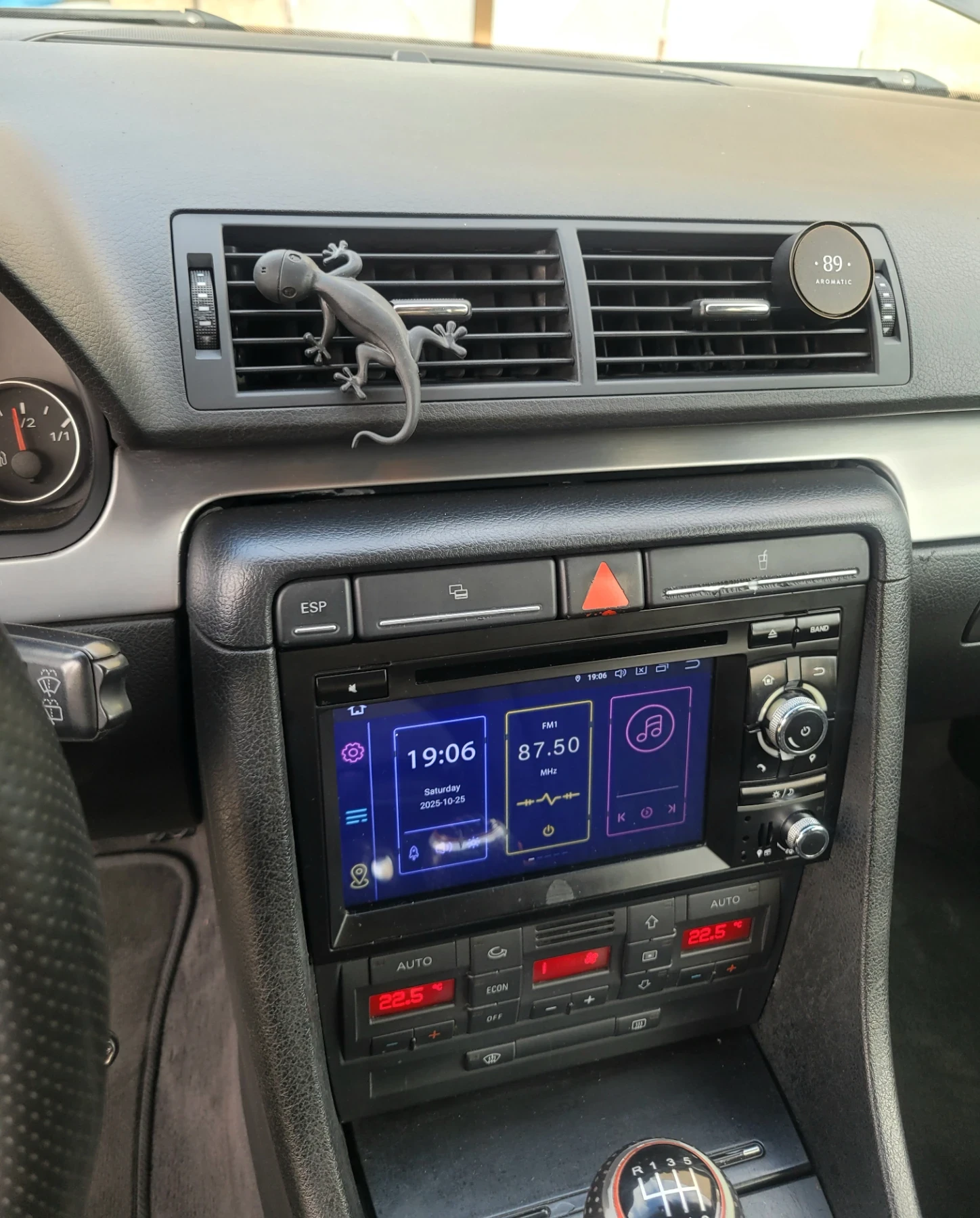 Audi A4 2.0 TDi 170 hp Quattro / S line | Mobile.bg — изображение 15