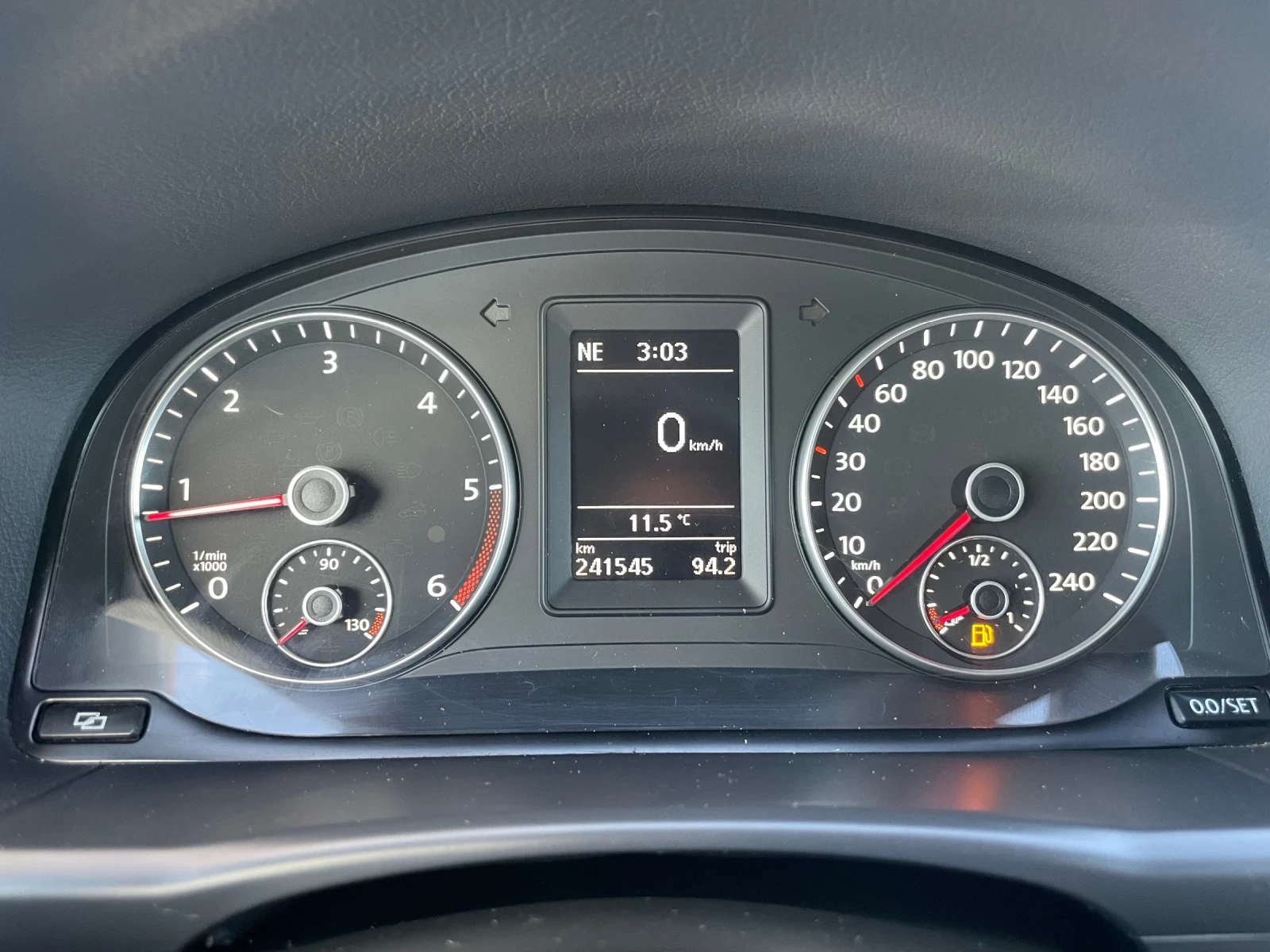 VW Touran 1.6TDI 6+ 1 HIGHLINE NAVI | Mobile.bg — изображение 14