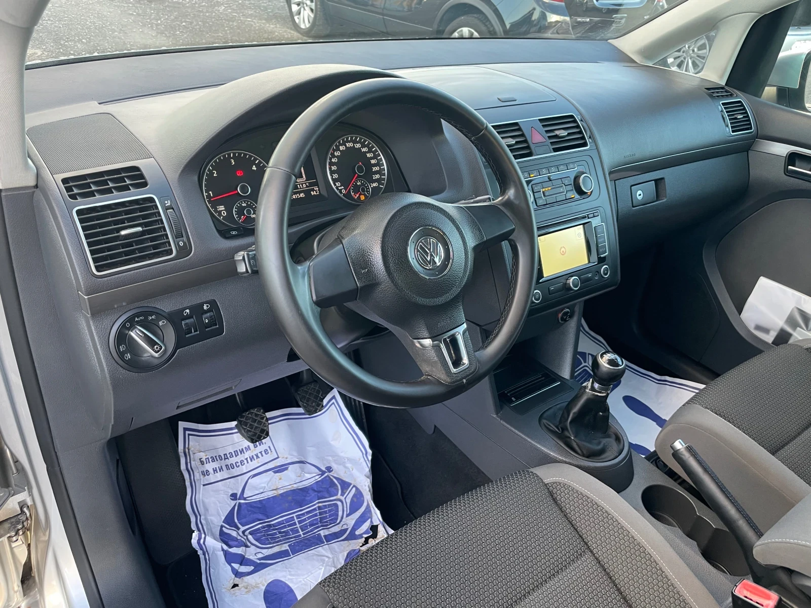 VW Touran 1.6TDI 6+ 1 HIGHLINE NAVI | Mobile.bg — изображение 6