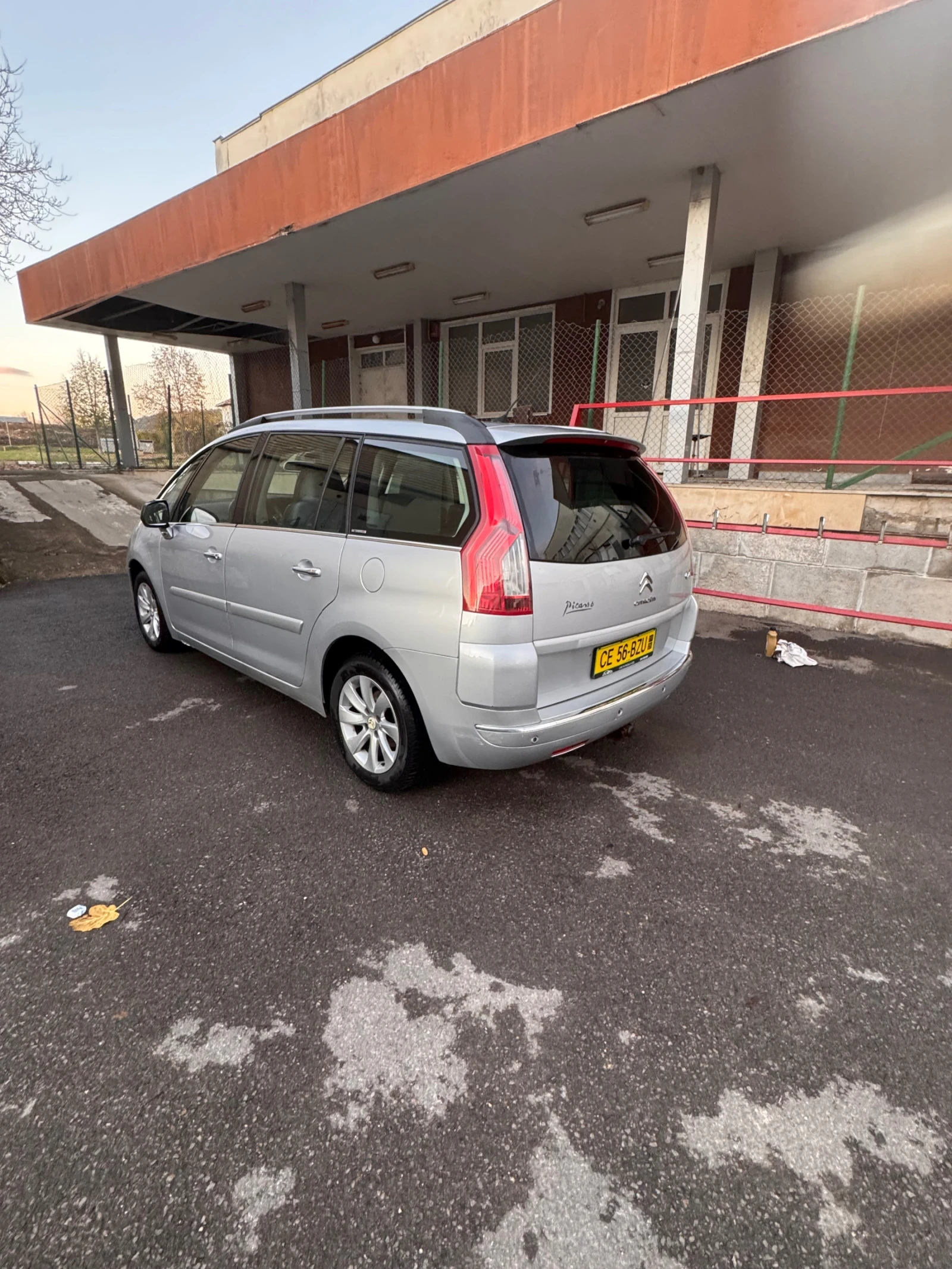 Citroen C4 Picasso Exclusive  | Mobile.bg   15