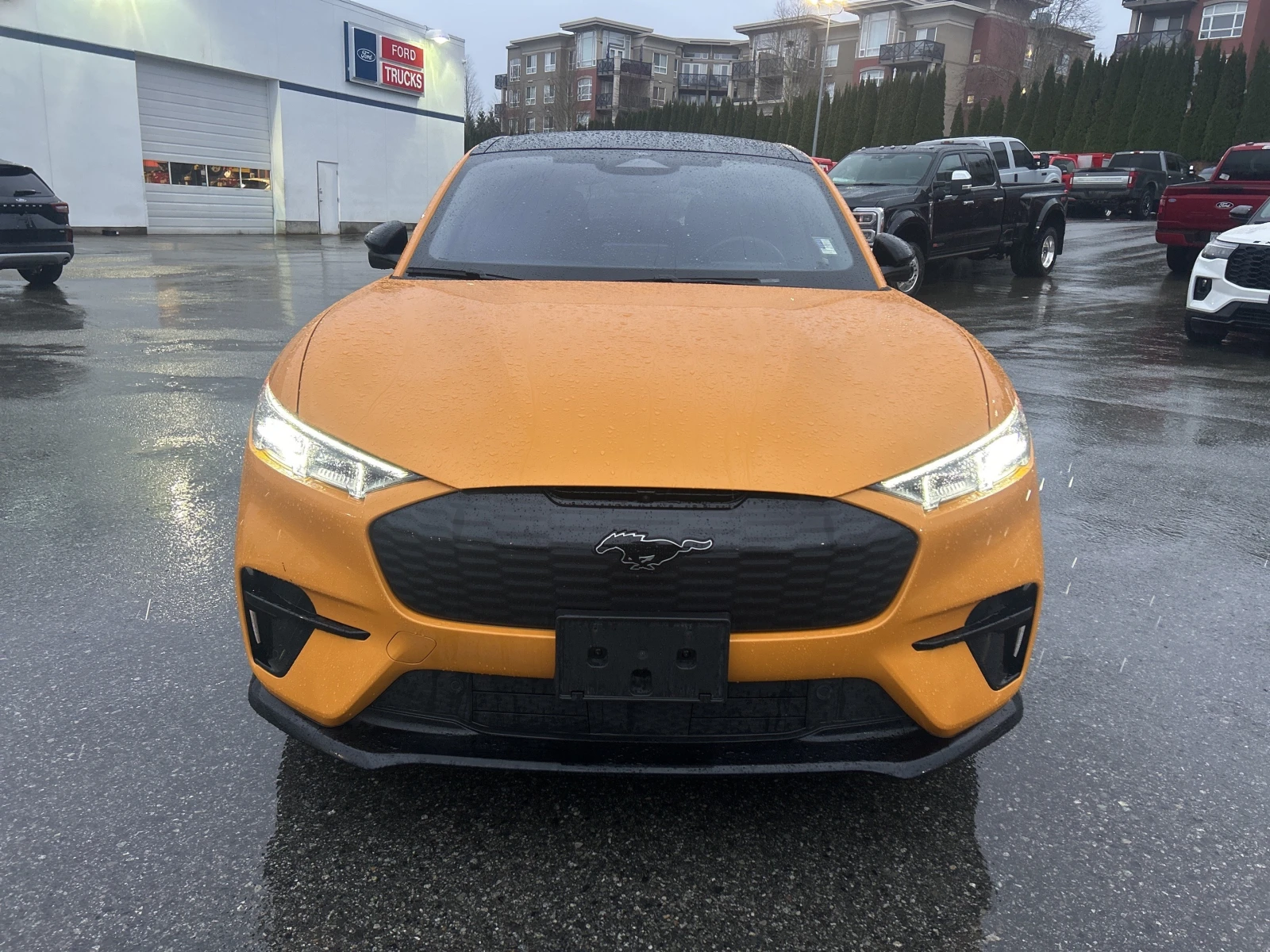 Ford Mustang Mach-E GT Performance С РЕГИСТРАЦИЯ & АВТО КРЕДИТ, снимка 5 - Автомобили и джипове - 54072892