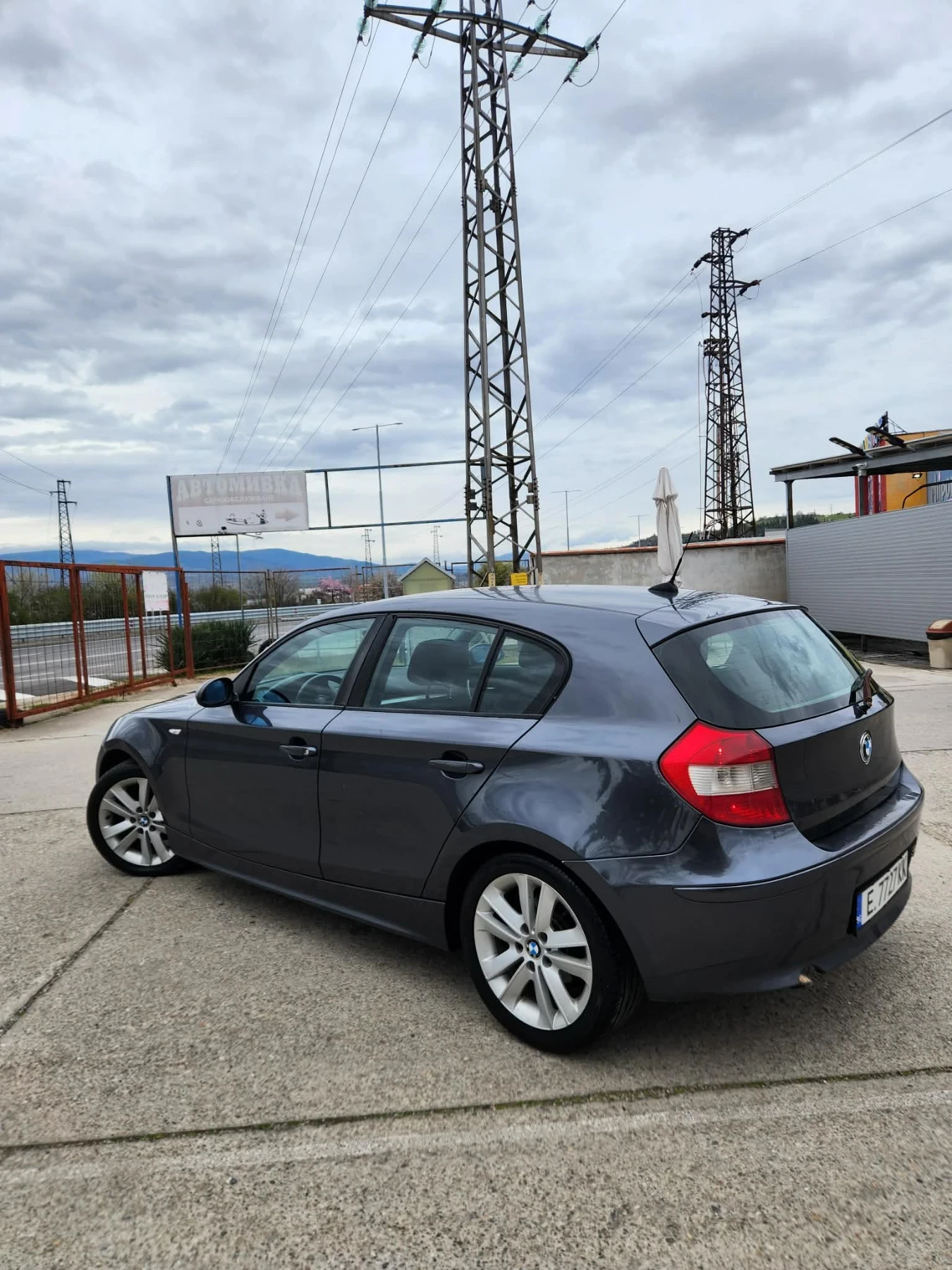 BMW 118, снимка 4 - Автомобили и джипове - 54181533