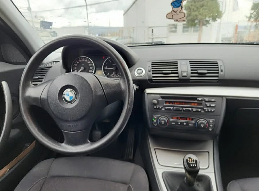 BMW 118, снимка 13 - Автомобили и джипове - 54181533