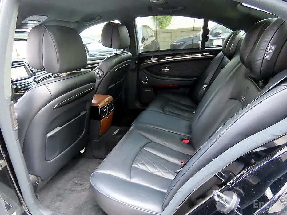 SsangYong Chairman V8 5.0, снимка 9 - Автомобили и джипове - 54510216