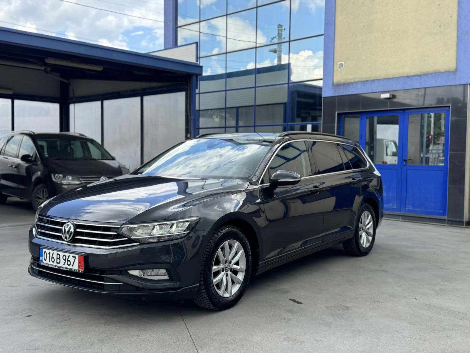 VW Passat 2.0TDI 150k.c, снимка 2 - Автомобили и джипове - 54743696