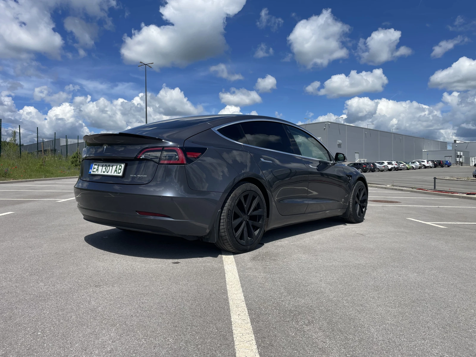 Tesla Model 3 Long Range Dual Motor (4x4), снимка 4 - Автомобили и джипове - 54892686