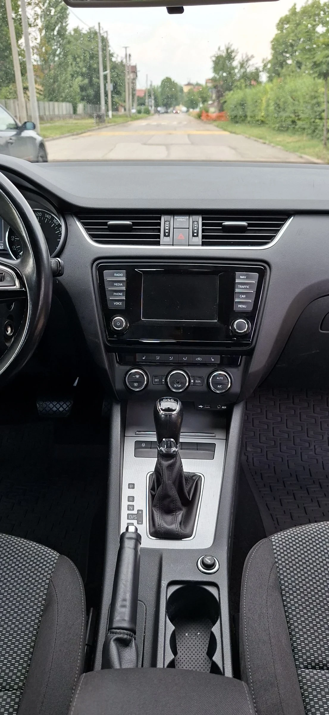 Skoda Octavia 2.0TDI 150кс.DSG внос Германия , снимка 11 - Автомобили и джипове - 55148260
