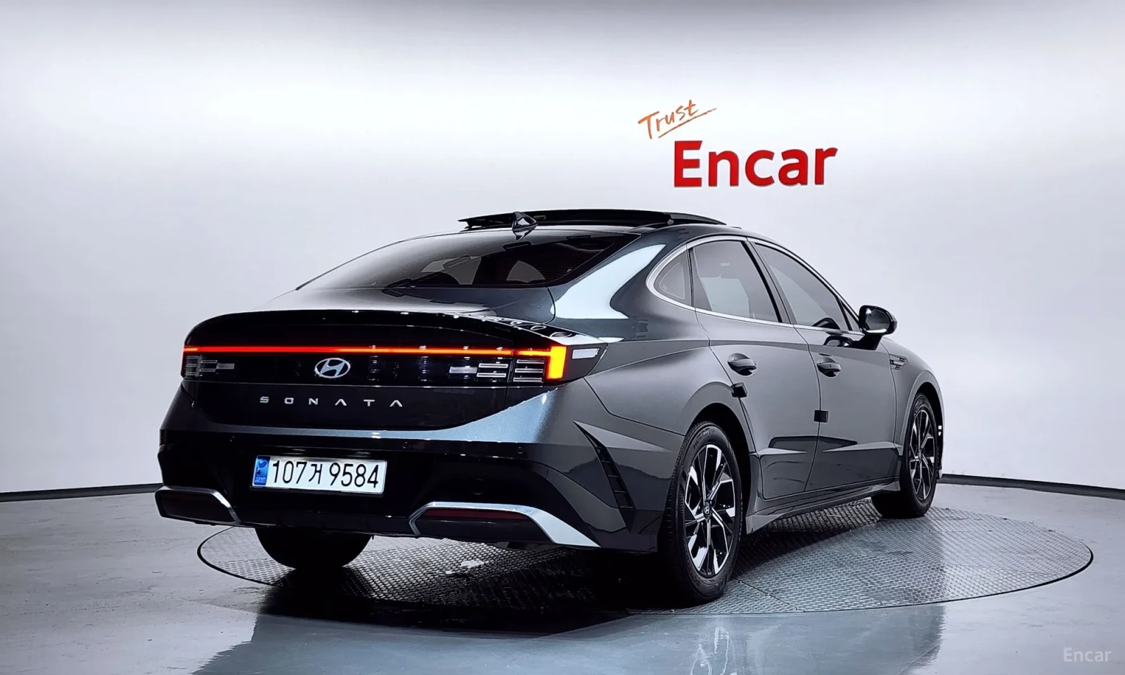 Hyundai Sonata, снимка 2 - Автомобили и джипове - 55193042