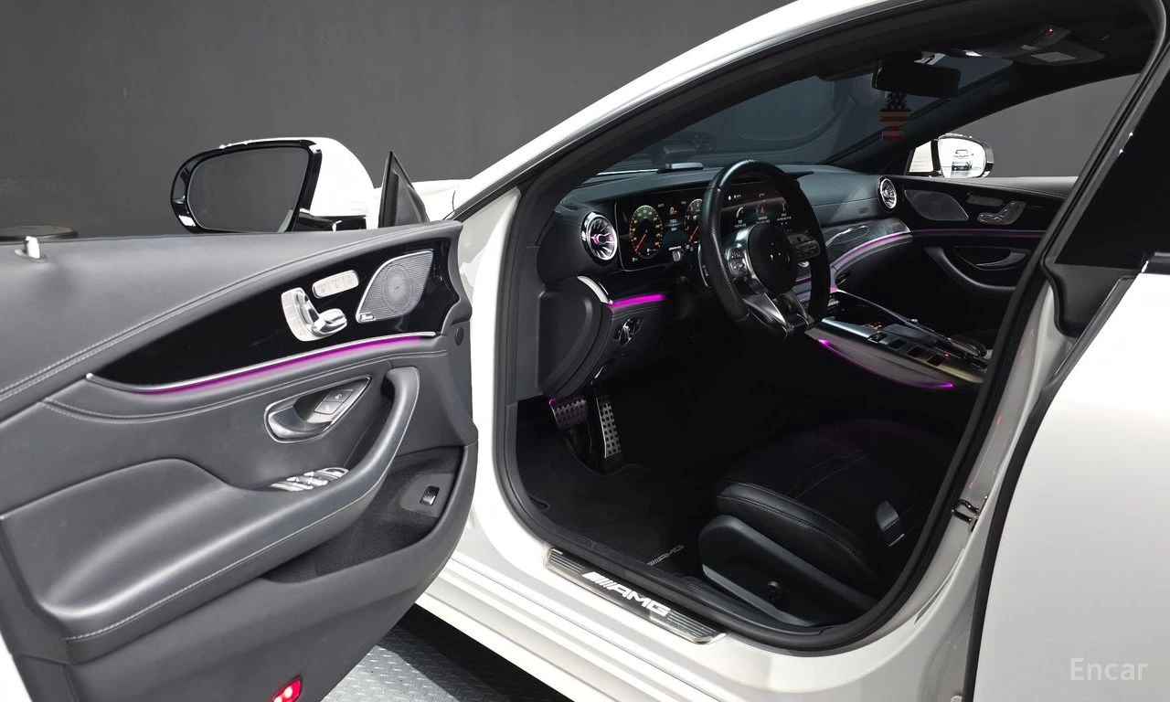 Mercedes-Benz AMG GT 43* 4MATIC+ * BURMESTER* ПОДГРЕВ* ОБДУХВАНЕ* 360КА, снимка 6 - Автомобили и джипове - 55833978