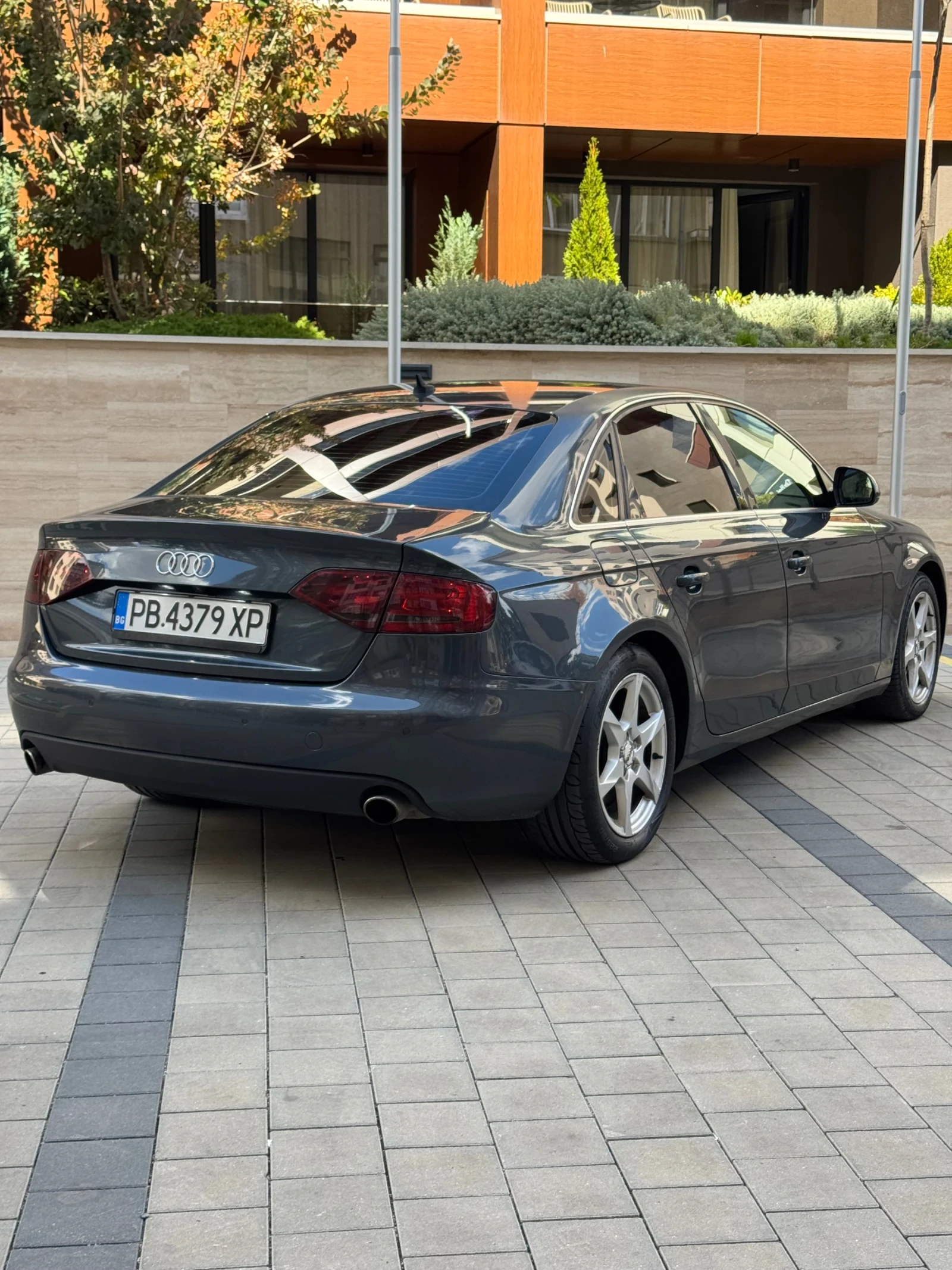Audi A4, снимка 6 - Автомобили и джипове - 56182892
