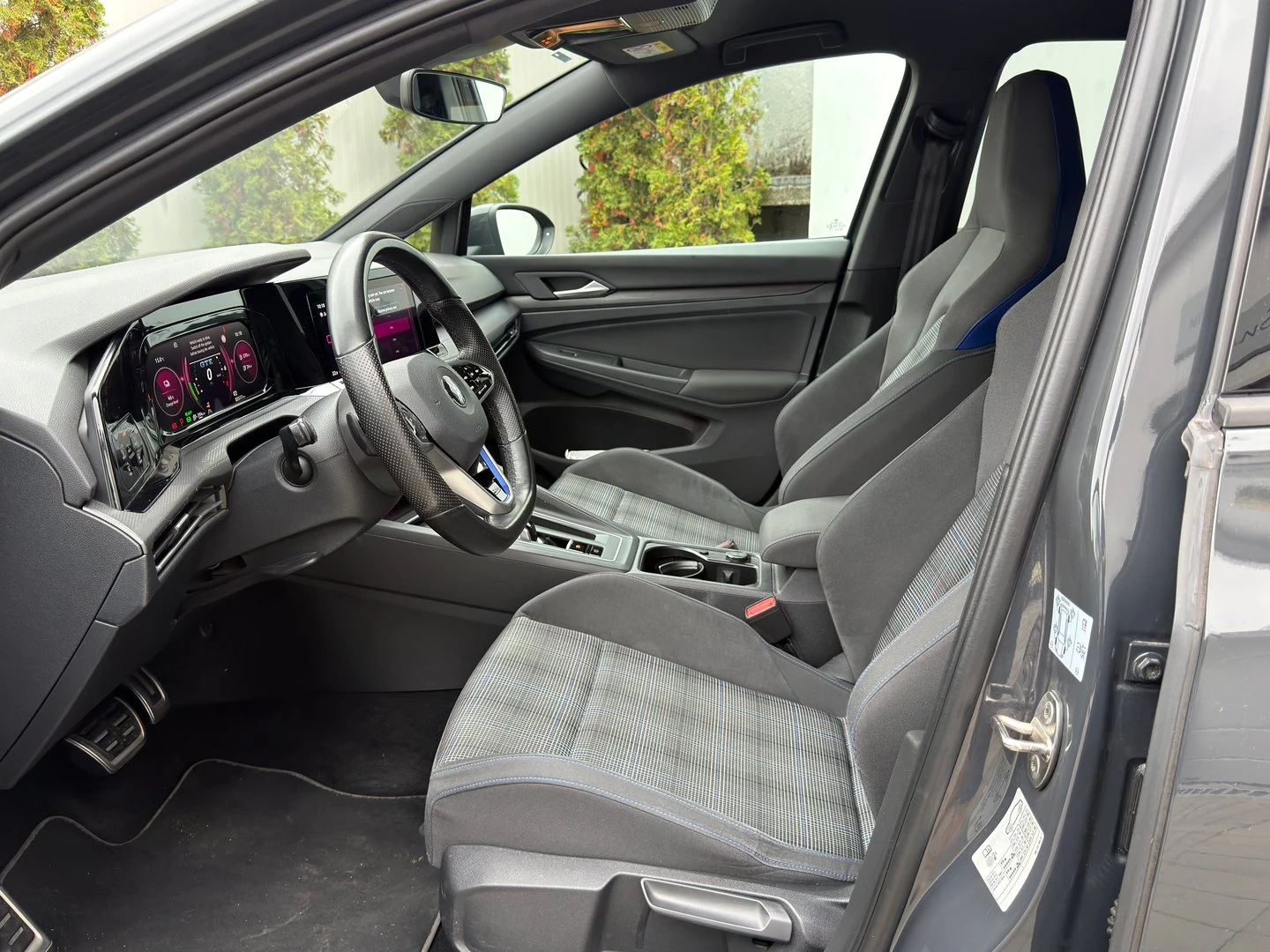 VW Golf, снимка 5 - Автомобили и джипове - 56628620