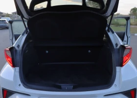 Toyota C-HR 2.0 - Hybrid, снимка 12