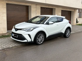 Toyota C-HR 2.0 Hybrid e-CVT Classy Facelift- в Гаранция, снимка 1