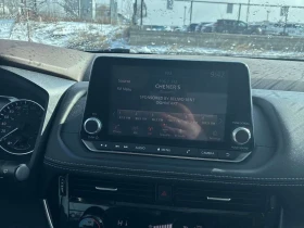 Nissan Rogue * SV * CARFAX * 360 * КОМПЛЕКТ ДЖАНТИ * ПОДГРЕВИ, снимка 9