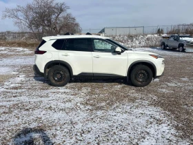 Nissan Rogue * SV * CARFAX * 360 * КОМПЛЕКТ ДЖАНТИ * ПОДГРЕВИ, снимка 3